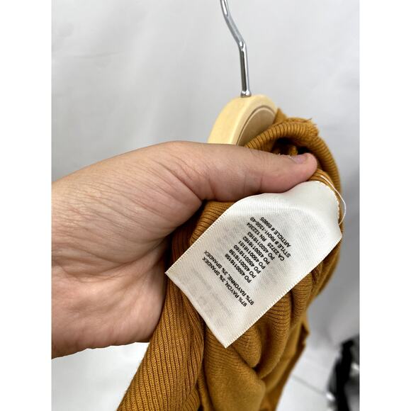 Aritzia Babaton mustard Ribbed Mock neck long sleeve - Picture 4 of 4